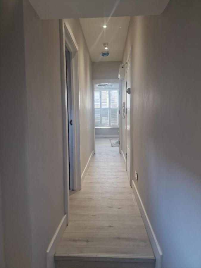 Collier'S Wood En-Suite Apartments London Exterior foto